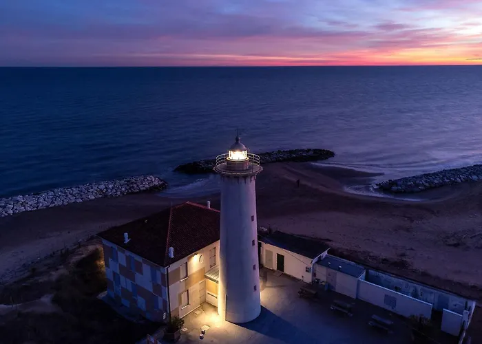 Tranquility Retreat - With A Lovely Garden * 비비오네