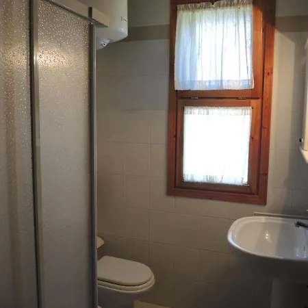 아파트 Tranquility Retreat - With A Lovely Garden 비비오네